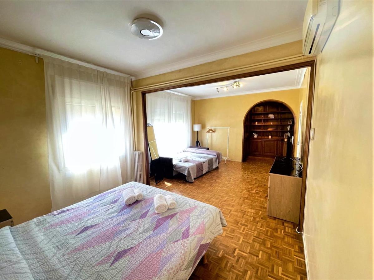 Villarroel Habitaciones 巴塞罗那 外观 照片
