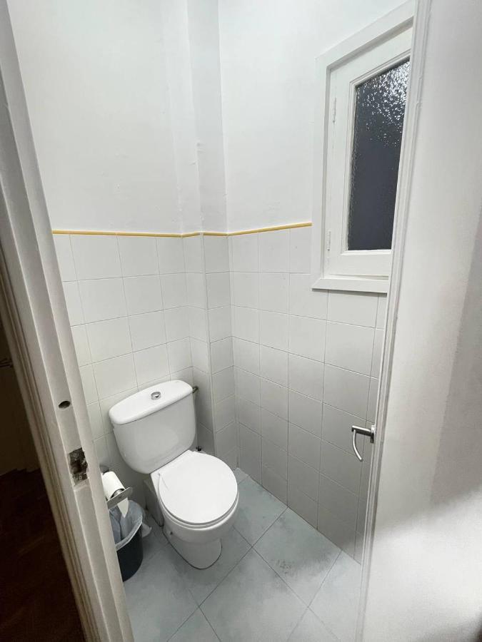 Villarroel Habitaciones 巴塞罗那 外观 照片