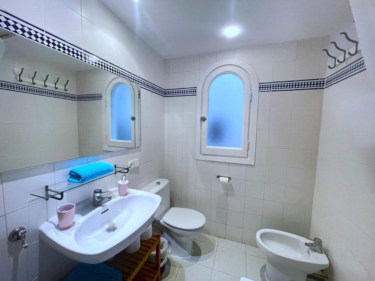 Villarroel Habitaciones 巴塞罗那 外观 照片